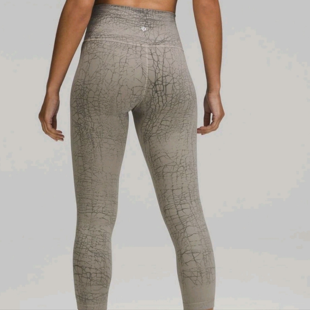 Lululemon Wunder Train 25" Thread Dye Rover Black Tight Womens 6 Gymcore Earthy - Picture 3 of 9